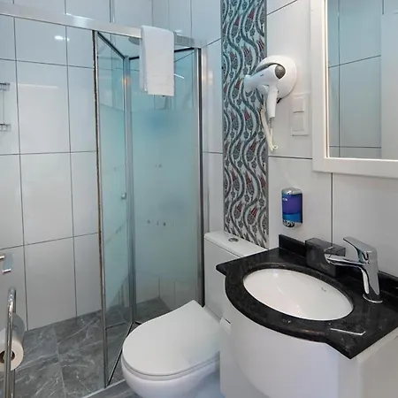 Lika Hotel Pensionat *